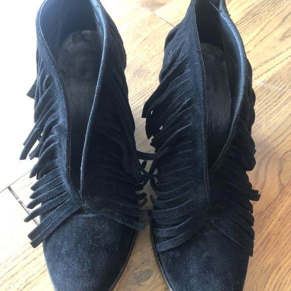 size 7 gently worn free people coconuts suede fringe booties Nashville party - Picture 2 of 6
